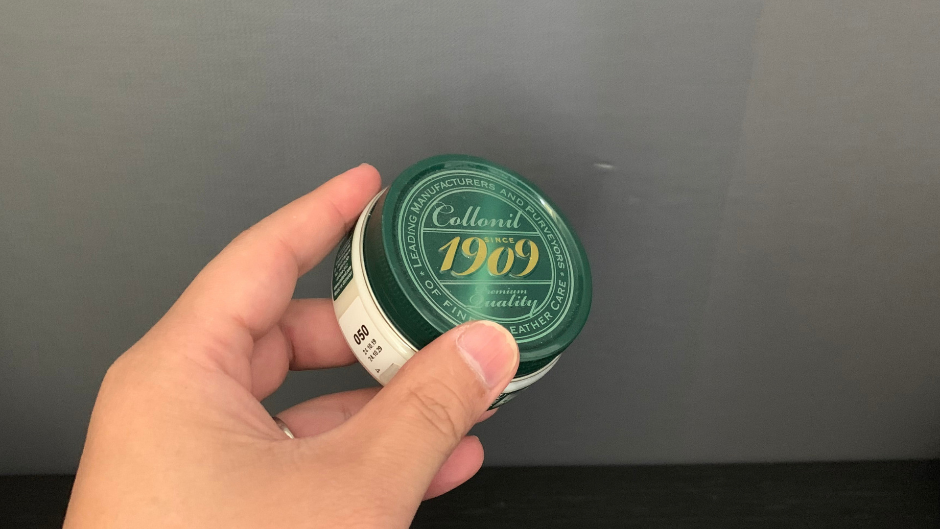 コロニル1909 シュプリームクリームデラックス カラーレス